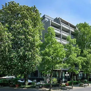 Lindner Rhein Im Rheinhof Aparthotel